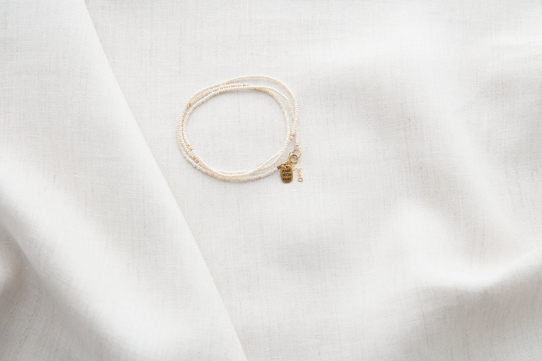 Playa y Chalet Pendant Necklace