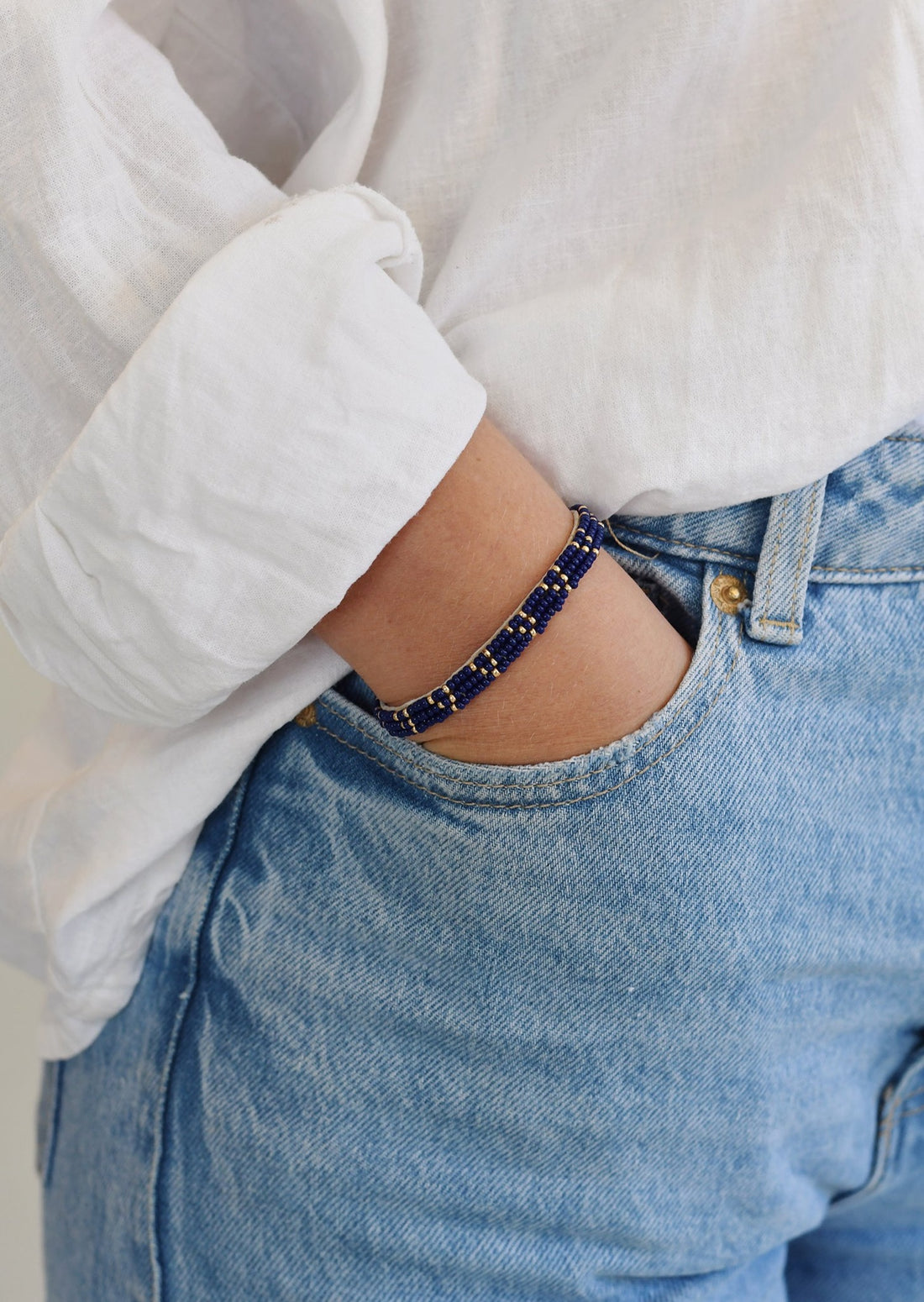 3 Dot Triangle XS Leather Bracelet - NAVY/GOLD