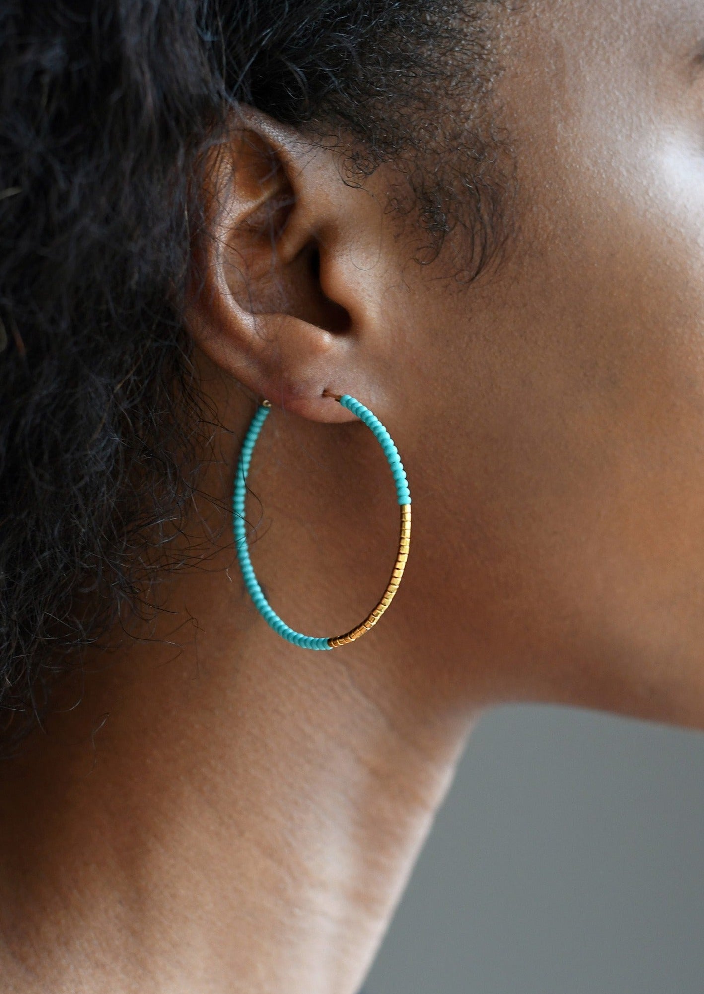 Large Hoop Earrings TURQUOISE/GOLD – Sidai Designs