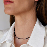 Endito Crystal Necklace - BLACK