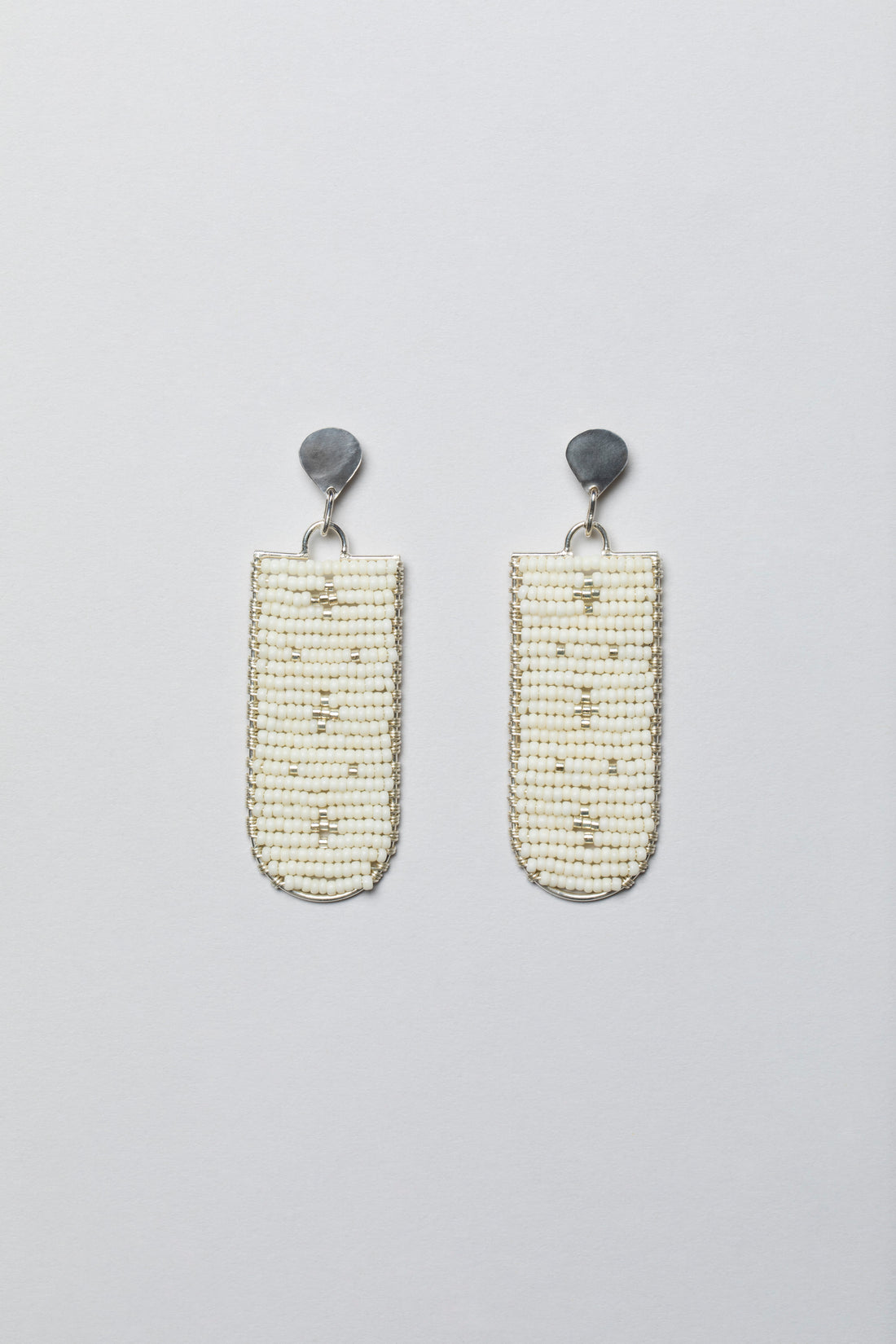 Esther Small Pendant Studs - OFF WHITE/SILVER