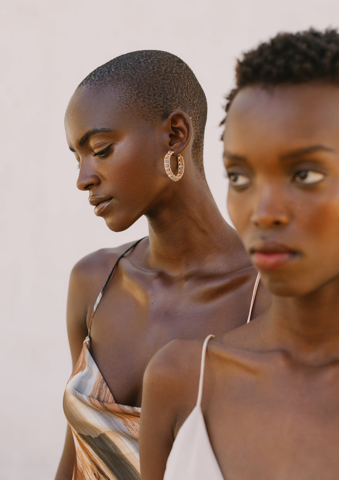 Medium Woven Crystal Hoops - HONEY