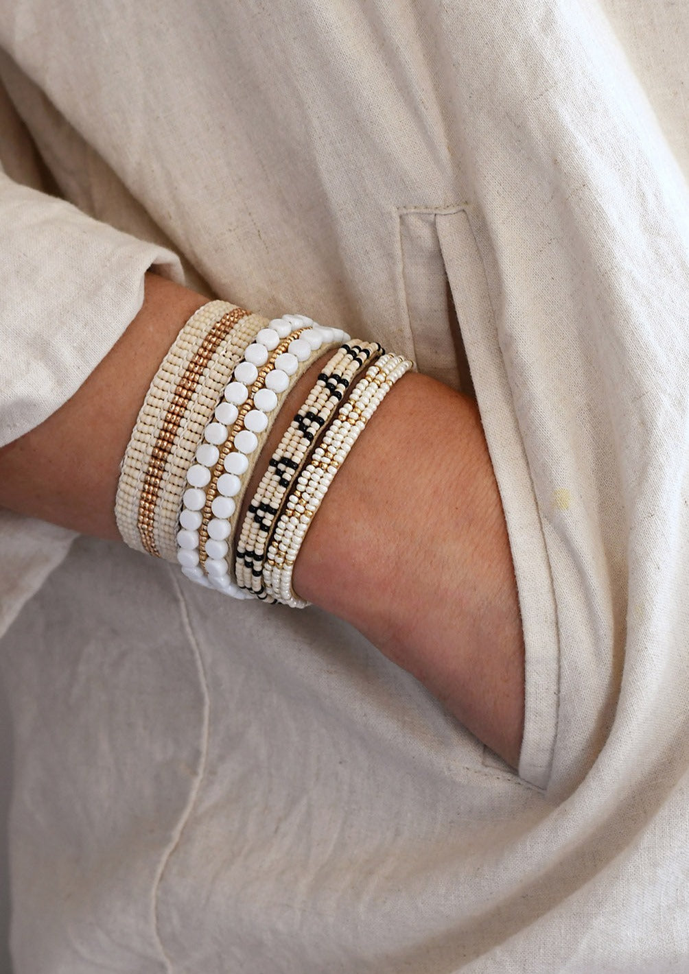 Adjustable Leather Bracelet - WHITE/GOLD