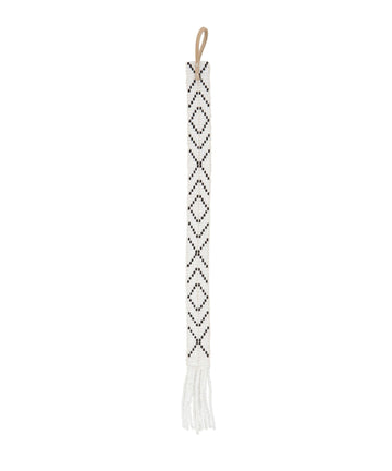 Narrow XO Beaded Bookmark - WHITE/BLACK