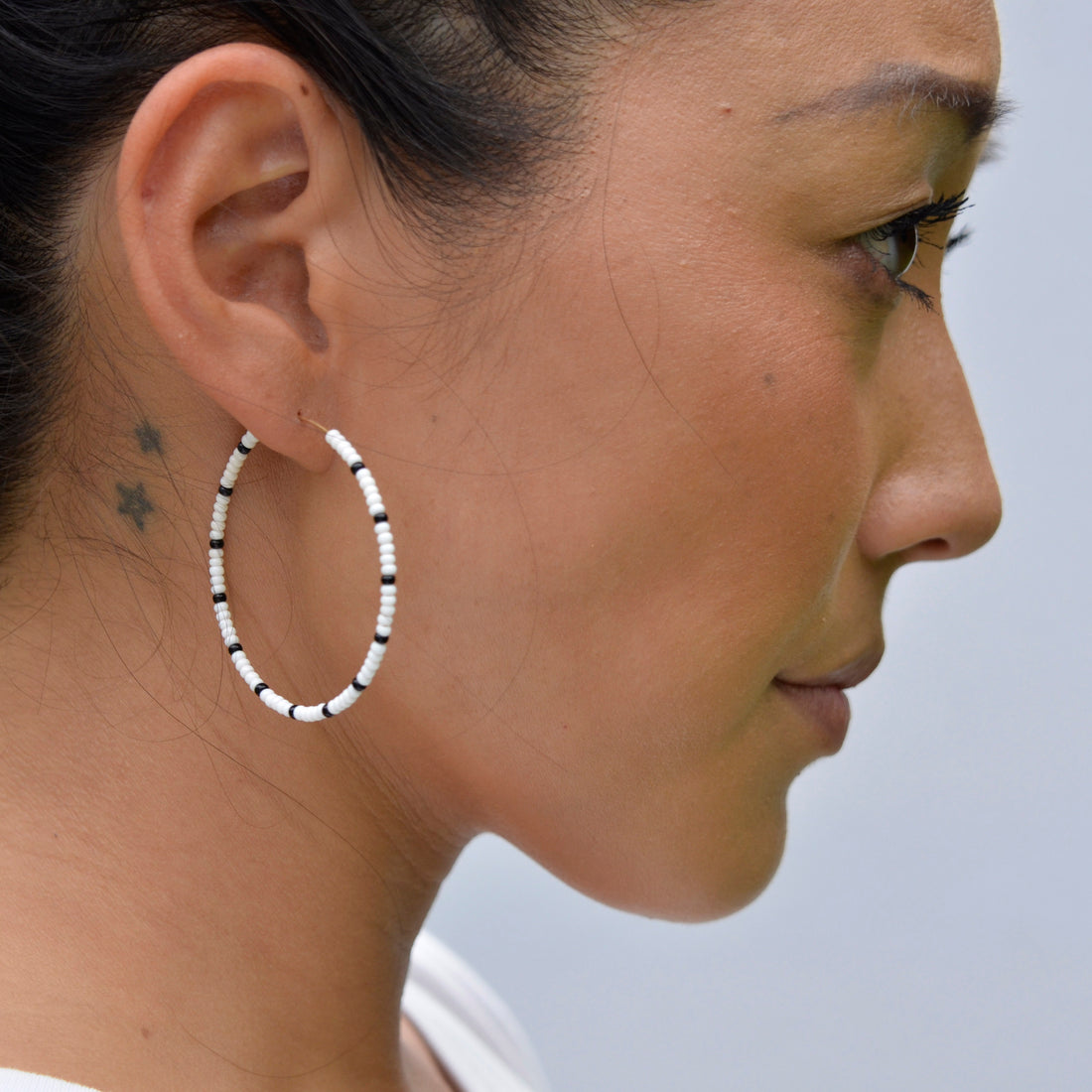 Large Hoop Earrings - WHITE/BLACK